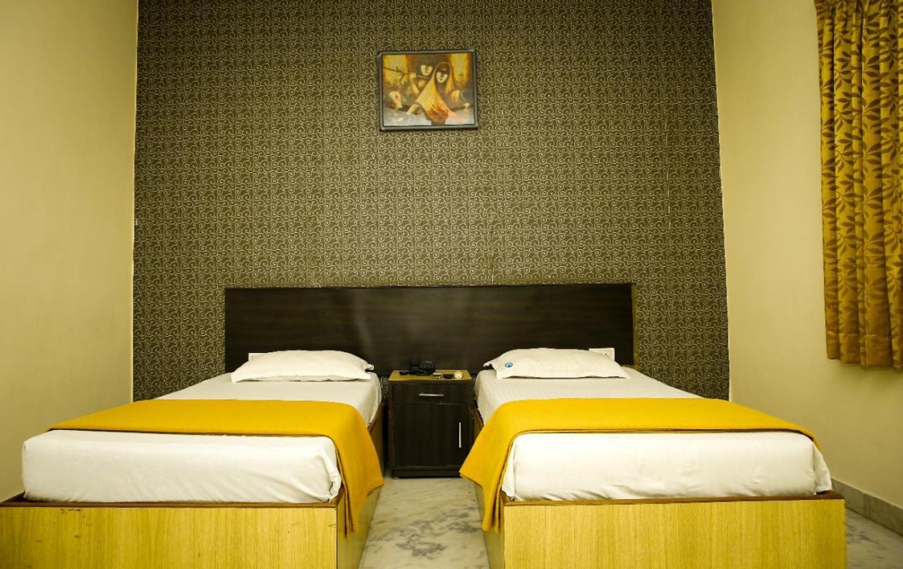 Hotel Arunachala Tiruvannámalaj Kültér fotó