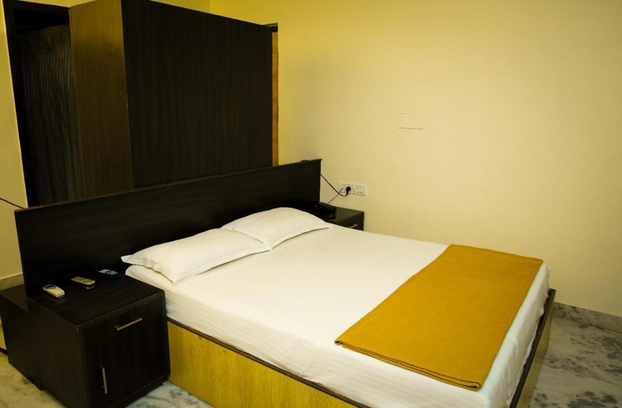 Hotel Arunachala Tiruvannámalaj Kültér fotó