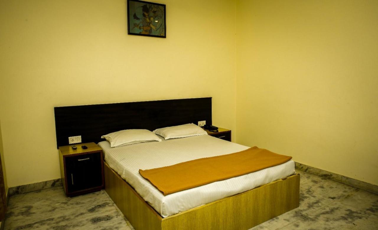 Hotel Arunachala Tiruvannámalaj Kültér fotó