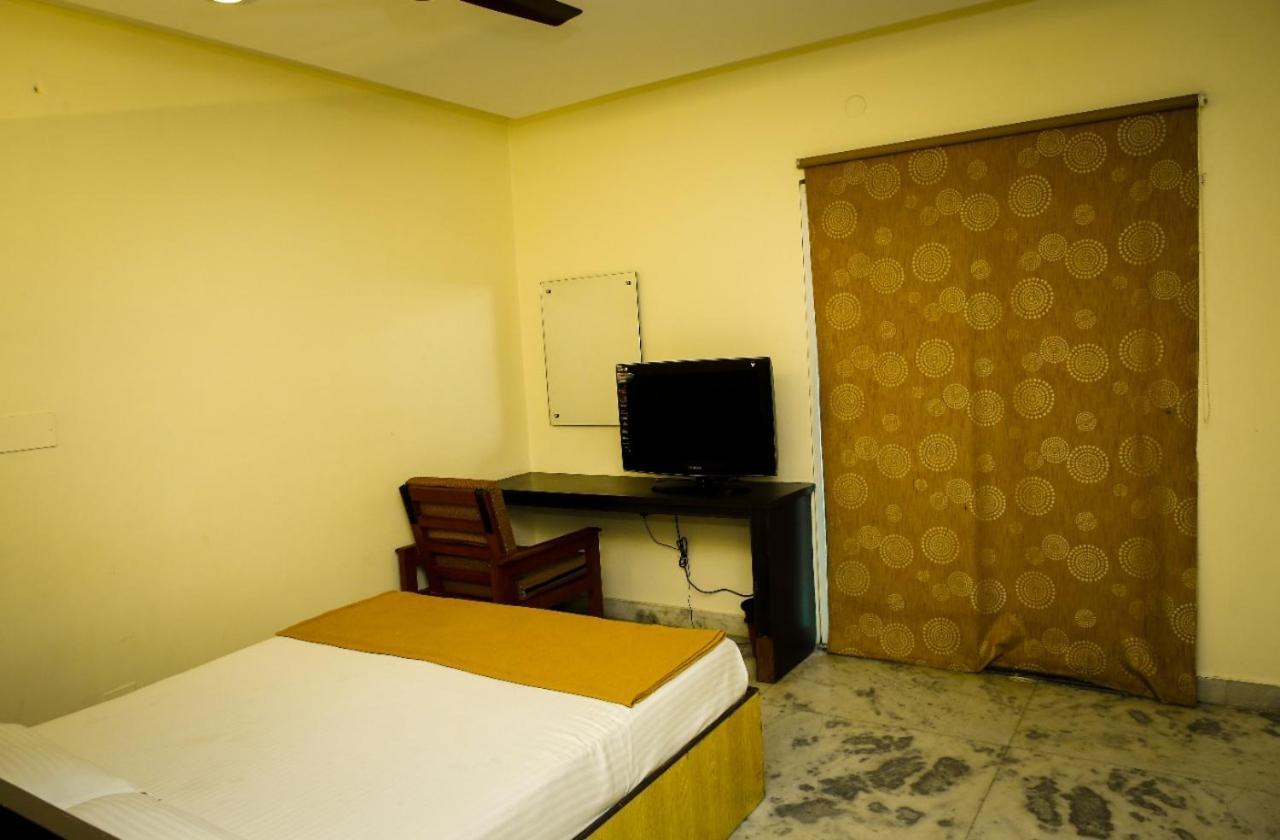 Hotel Arunachala Tiruvannámalaj Kültér fotó