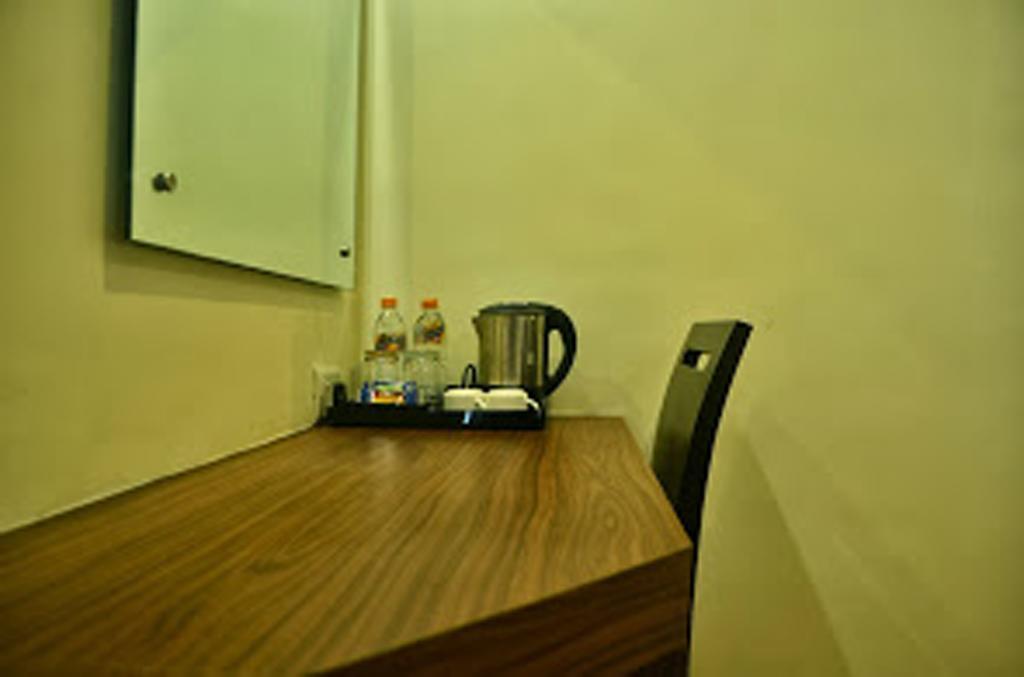 Hotel Arunachala Tiruvannámalaj Szoba fotó